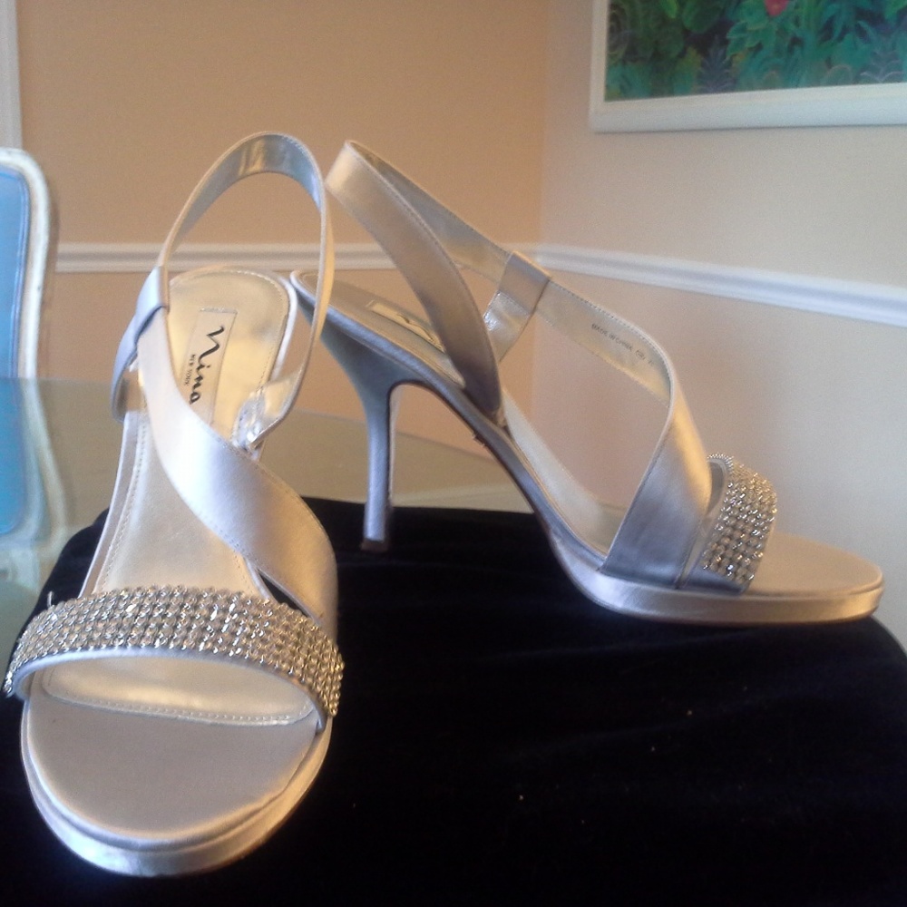 Nina Gloria YS Silver Crystal Sandal Heels - Picture 3 of 8